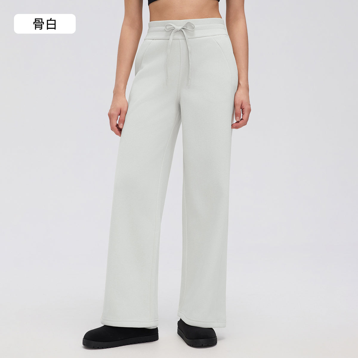 Wholesale Women’s Winter Sweatpants D26116 | Relaxed Straight-Leg Warm-Up Trousers with Elastic Waist | fouregg - Bone White