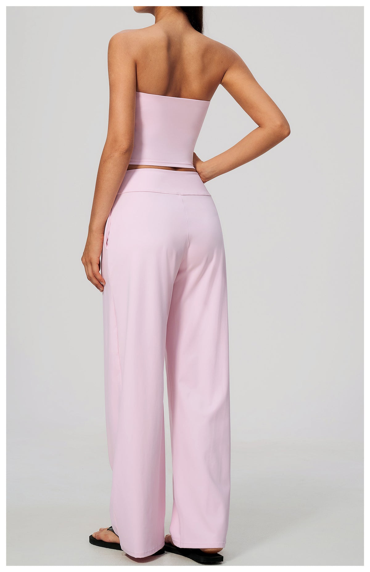Wholesale Women’s Brushed 2-Piece Set | Strapless Sports Top & Relaxed Wide-Leg Pants 8793 | fouregg