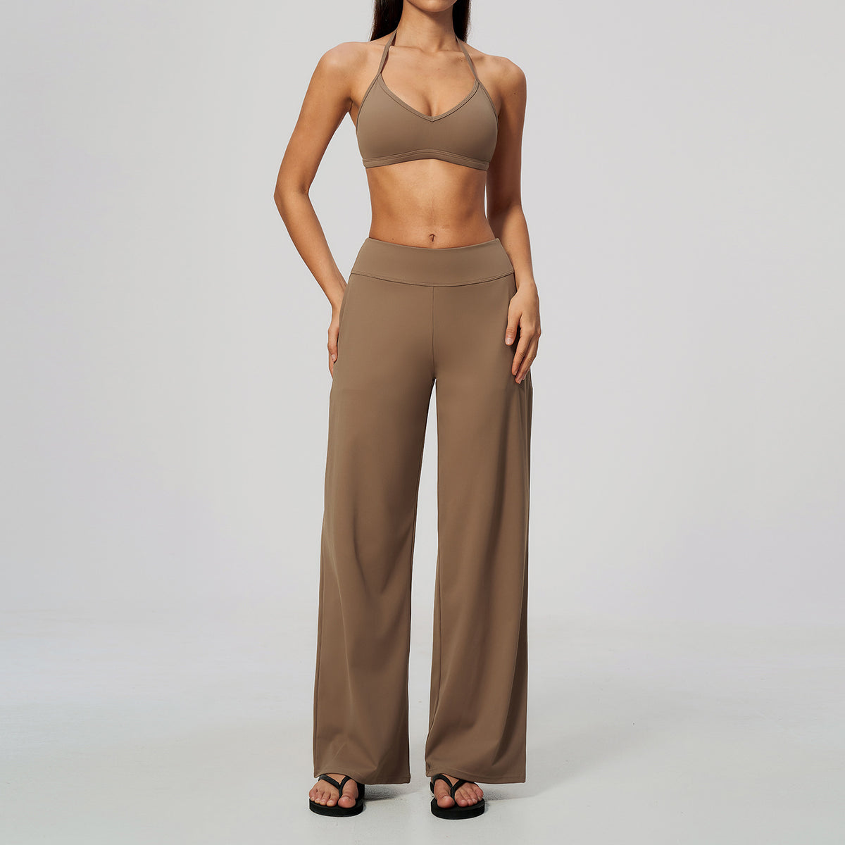 Wholesale Women’s Brushed Activewear Set | Halter Low-Rise Workout Wear 5555 | fouregg - 5555文胸+5555-1长裤—摩卡棕