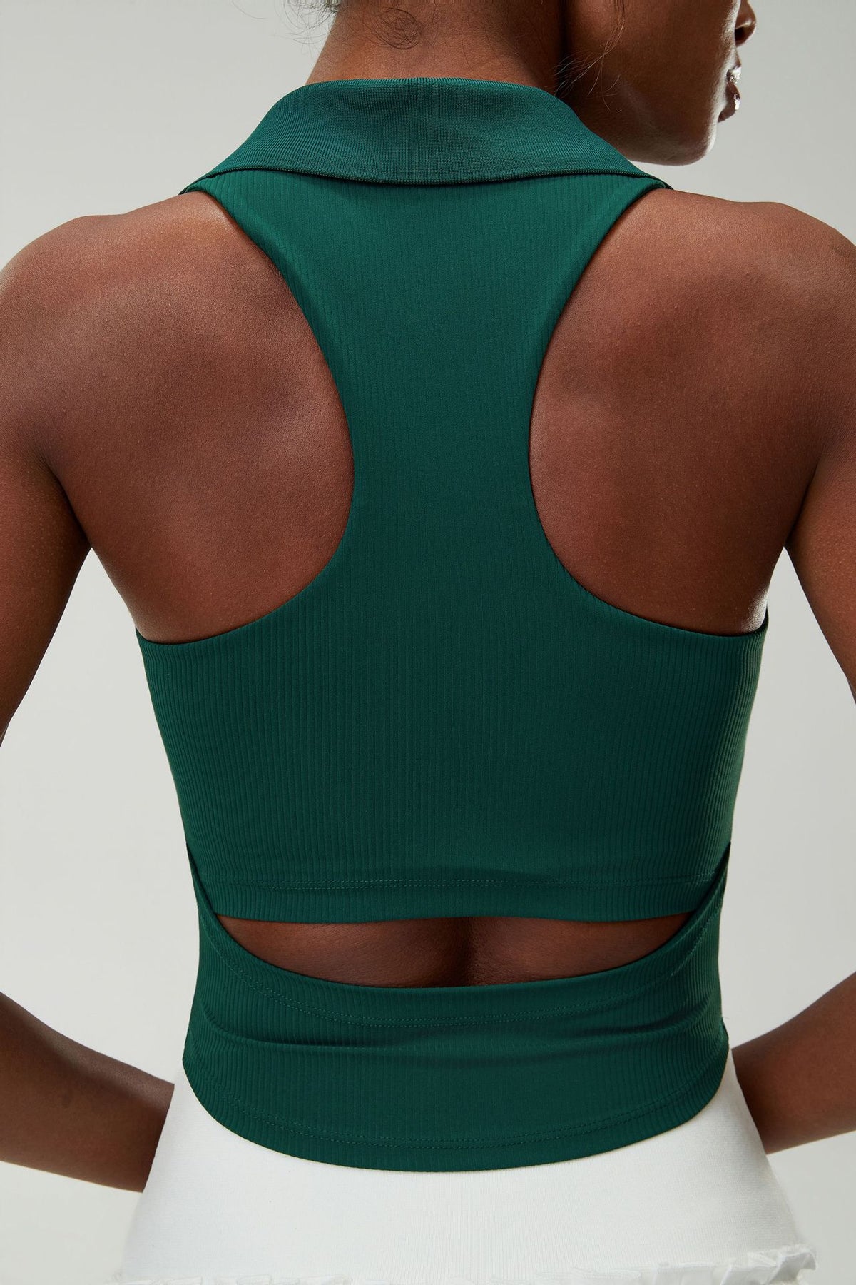 Wholesale Plus Size Women’s Sports Top | Bulk V-Neck Tennis & Badminton Activewear | fouregg
