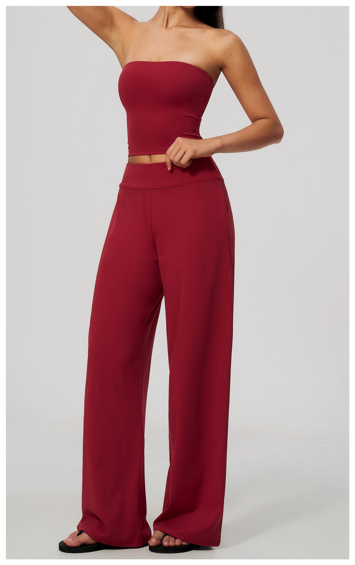 Wholesale Women’s Brushed 2-Piece Set | Strapless Sports Top & Relaxed Wide-Leg Pants 8793 | fouregg