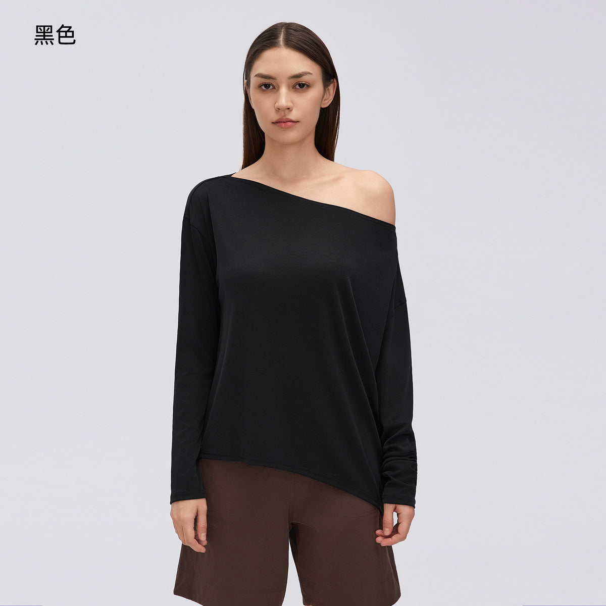 Wholesale Women’s Relaxed-Fit Activewear Top D26166 | Casual Long-Sleeve Running & Pilates Cover-Up | fouregg - Black