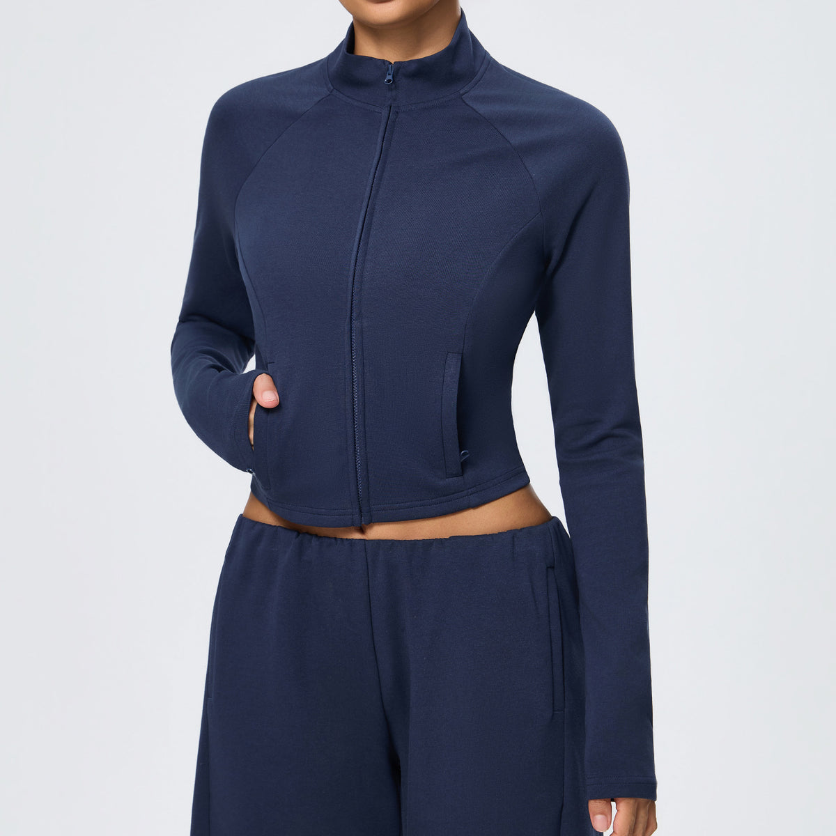 Wholesale Winter Activewear Jacket | Slim-Fit Heat-Retention Cropped Workout Top | fouregg
