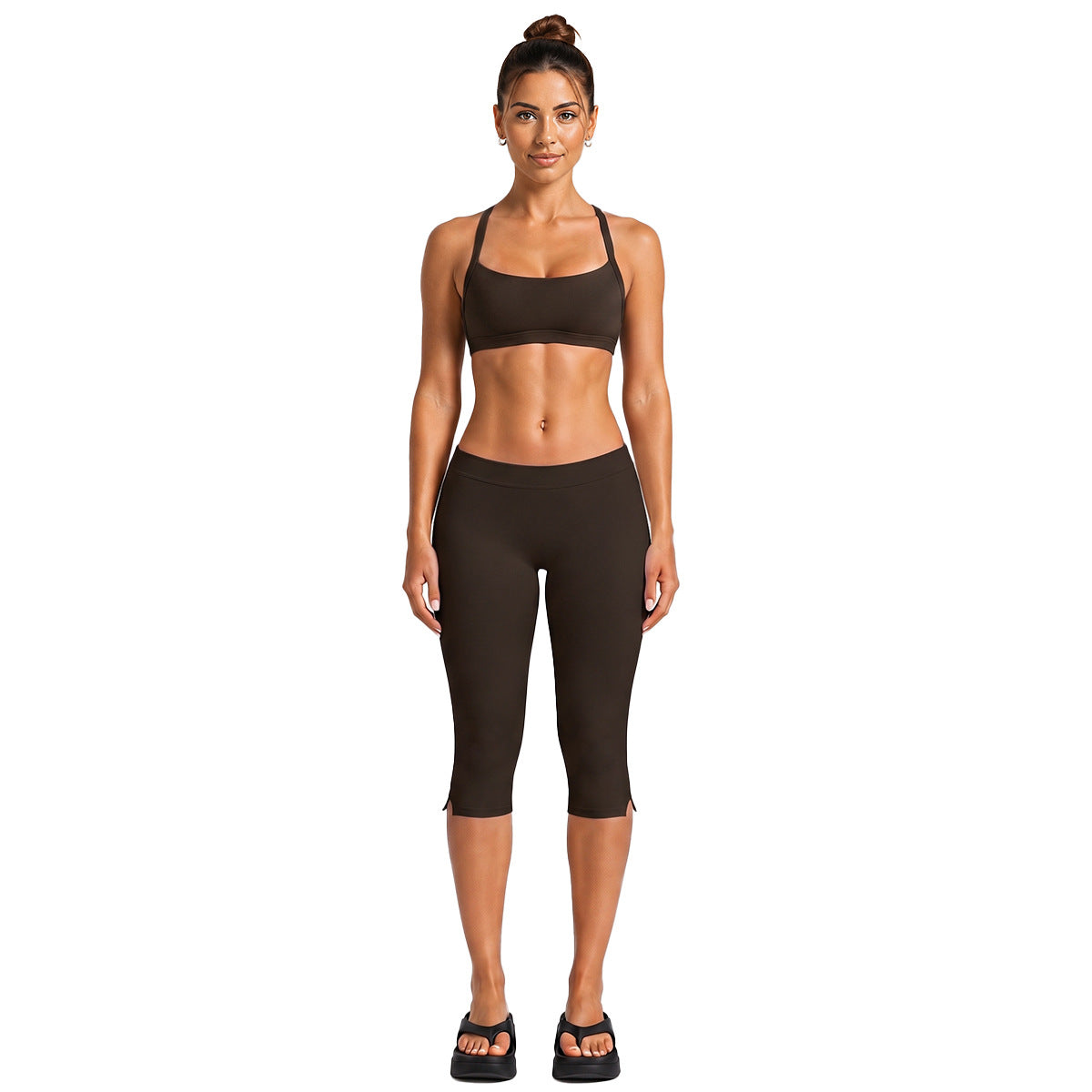 Wholesale Women’s Activewear Set | Quick-Dry Halter Bra & Low-Waist Cycling Shorts | fouregg