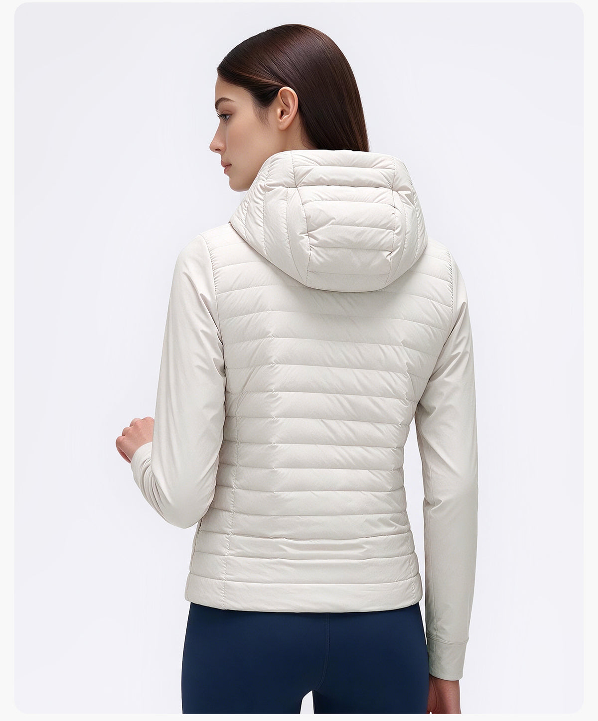 Wholesale Women’s Lightweight Down Jacket D26111 | Slim-Fit Hooded Outdoor Sports Outerwear | fouregg