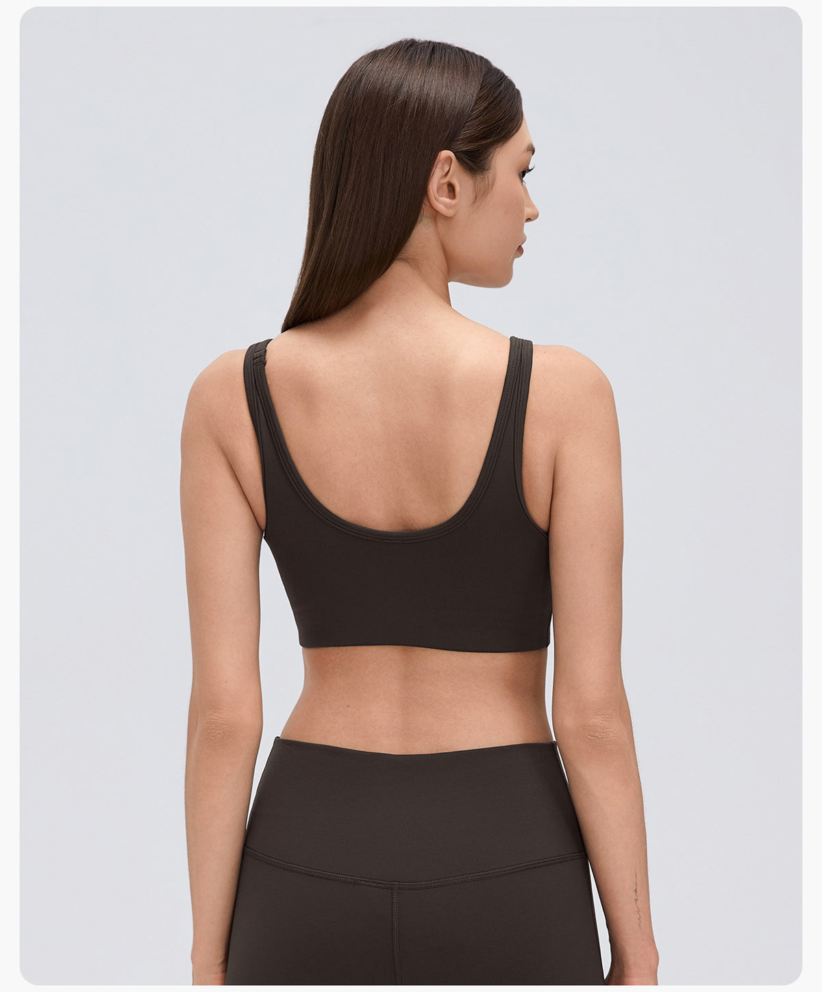 Wholesale Women’s Thermal Sports Bra D26152 | Brushed-Interior Workout Bra with Comfortable Support | fouregg