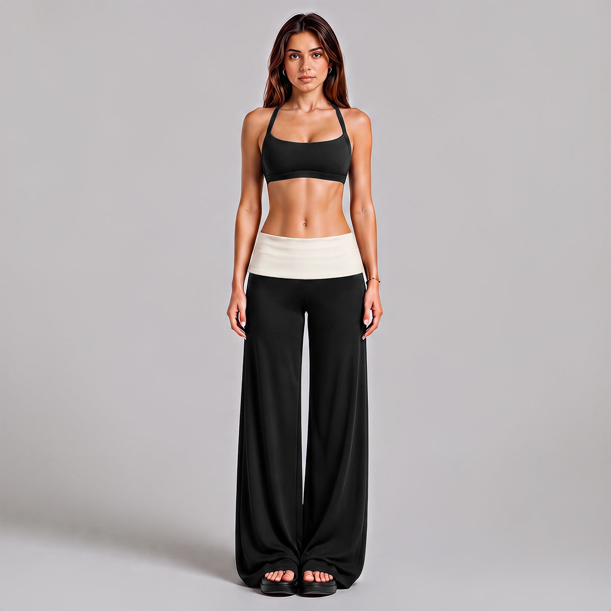 Wholesale Women’s Activewear Set | Workout Bra & Loose-Fit Color-Block Yoga Trousers | fouregg - Pants + Underwear, Black