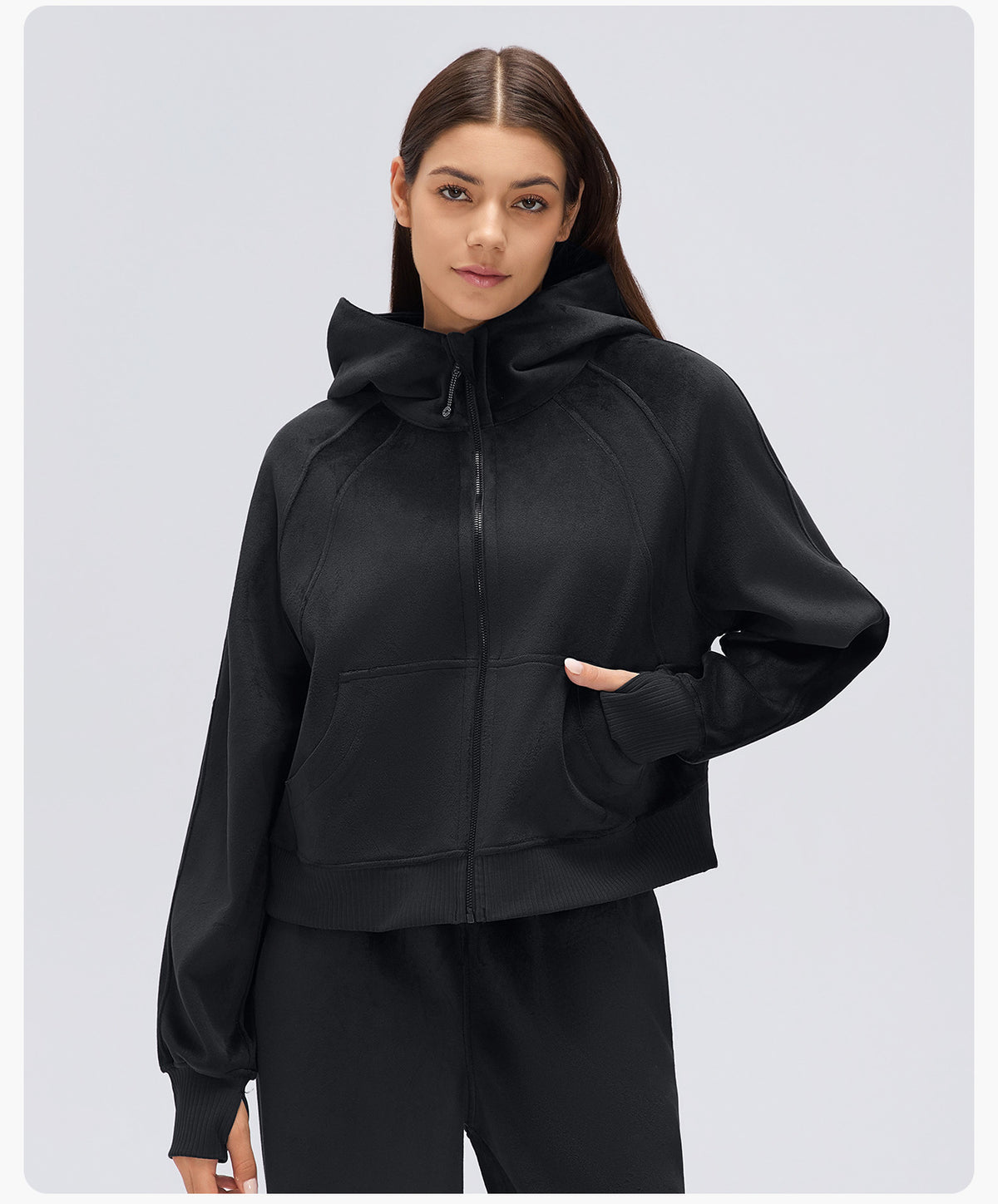 Wholesale Women’s Winter Hoodie Jacket D26119 | Loose-Fit Cropped Casual Sportswear Top | fouregg