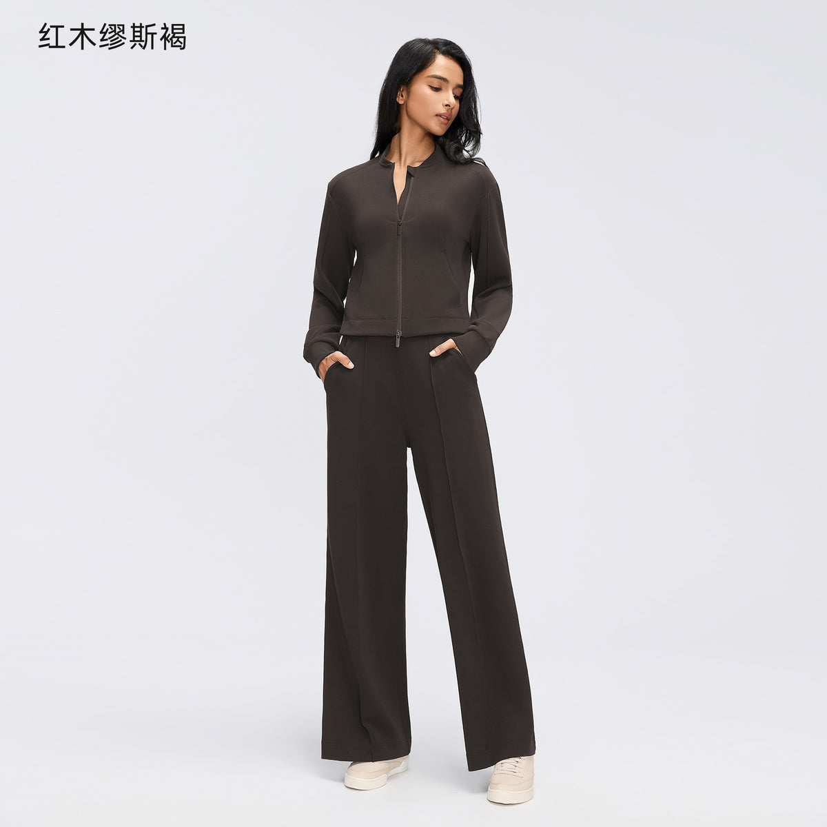 Wholesale Women’s Casual Activewear Set | Relaxed Cropped Sports Jacket & Straight-Leg Trousers | fouregg - Mahogany Muse Brown D26156+D26159