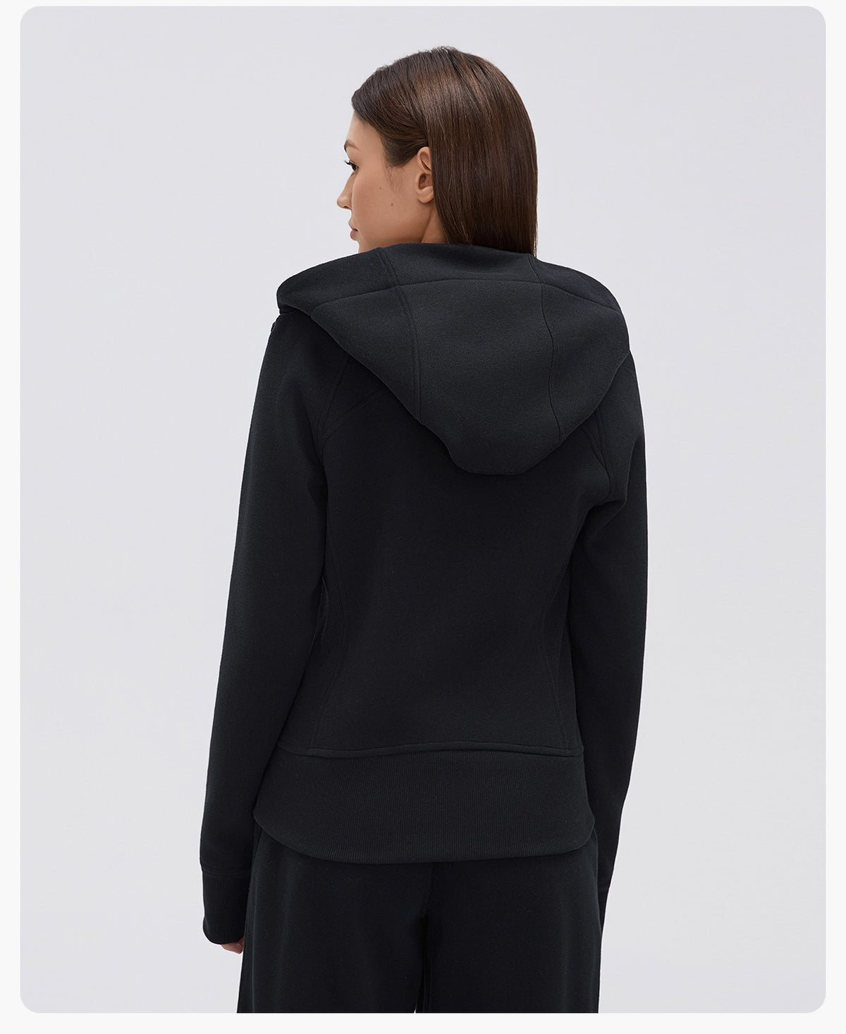 Wholesale Women’s Winter Workout Jacket D26115 | Warm Drawstring Waist Hooded Fitness Top | fouregg