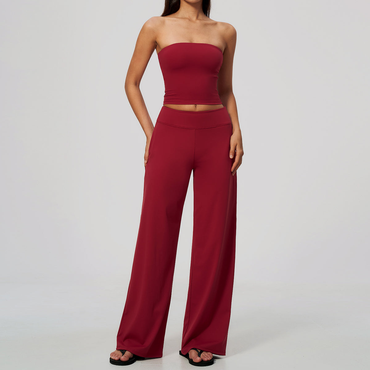 Wholesale Women’s Brushed 2-Piece Set | Strapless Sports Top & Relaxed Wide-Leg Pants 8793 | fouregg - Cherry Red