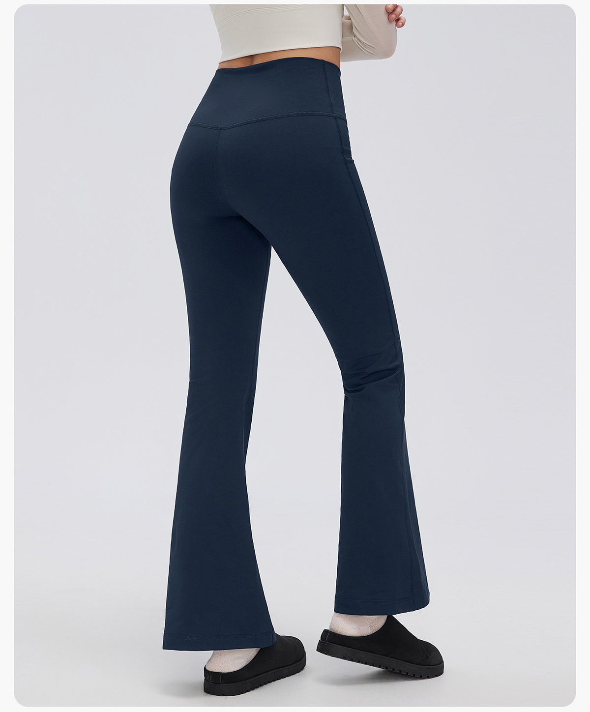 Wholesale Women’s Thermal Flare Yoga Pants D26129 | Warm Sculpting Pilates & Fitness Leggings | fouregg