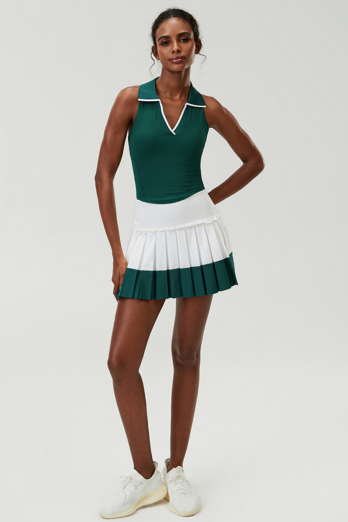 Wholesale Women's Puff-Edge Tennis Skirt Wholesale | Striped Polyester Sports Skirt | fouregg | SP670