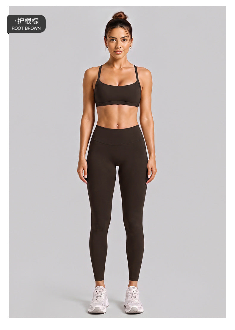 Wholesale Women’s Activewear Set | Halter Neck Sports Bra for Running, Cycling & Pilates | fouregg