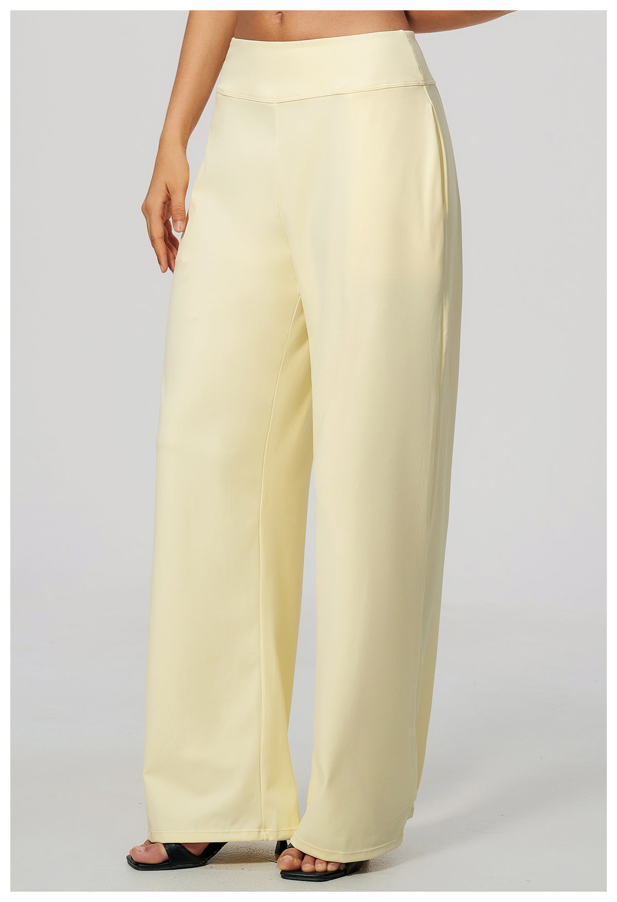 Wholesale Women’s Brushed Sweatpants | Bulk Low-Rise Relaxed-Fit Running Pants 5555 | fouregg