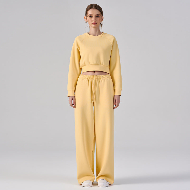 Wholesale Women’s Winter Casual Activewear Set | Relaxed Cropped Sweatshirt & Loose-Fit Joggers | fouregg - Kara Yellow