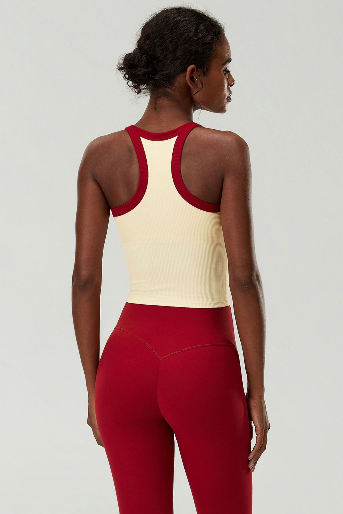 Wholesale Plus Size Women’s Sports Bra | Bulk Padded Yoga & Running Tank | fouregg
