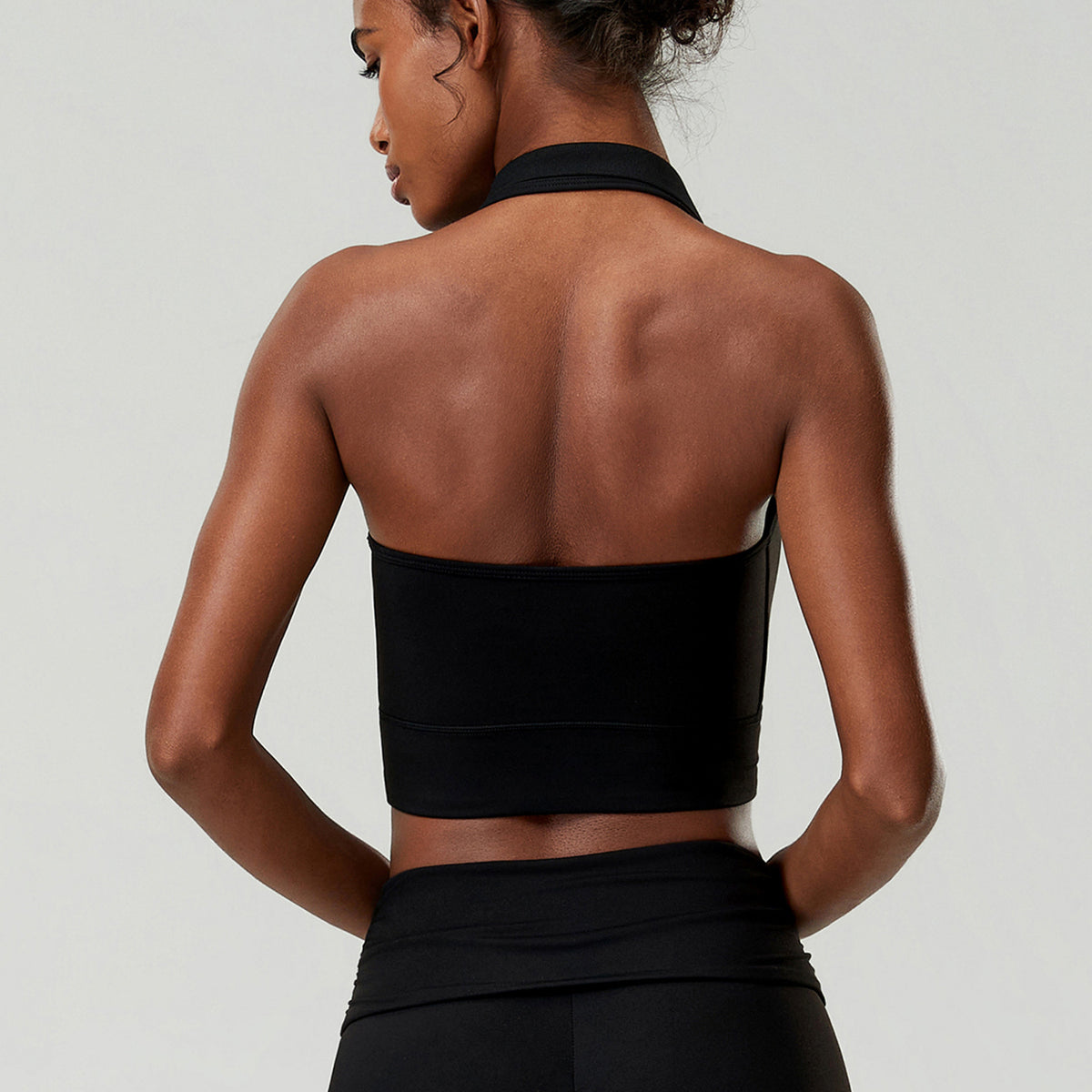 Wholesale Women’s Halter Sports Bra | Bulk Stretch Tennis, Yoga & Badminton Top | fouregg