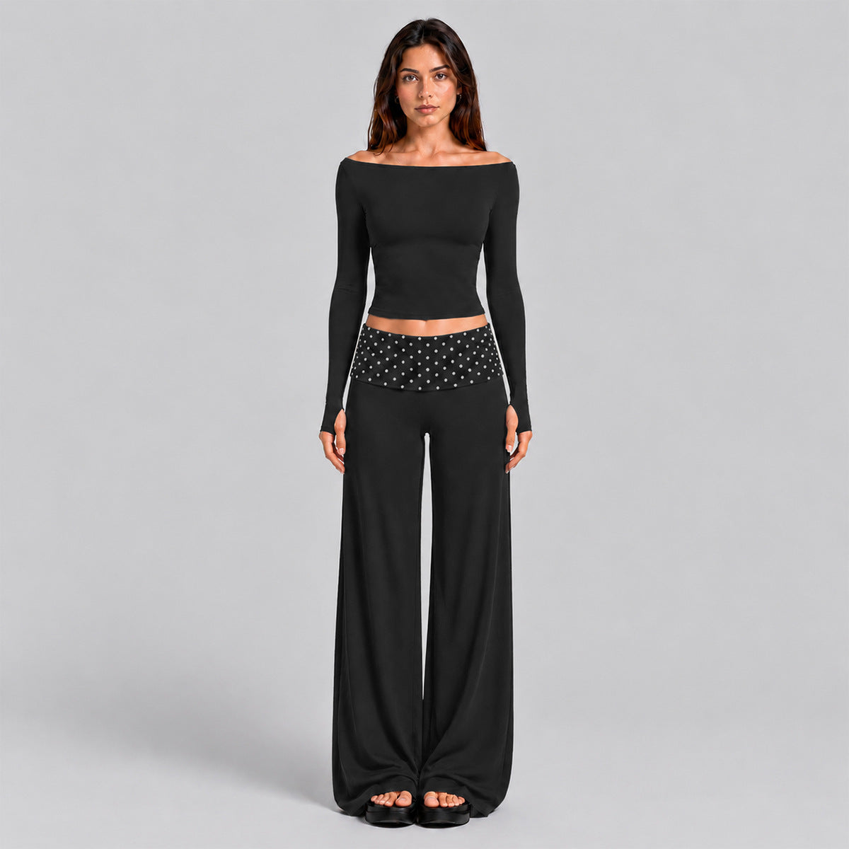 Wholesale Women’s Activewear Set | Slim-Fit Off-Shoulder Tee & Contrast Polka Dot Straight-Leg Pants | fouregg - Black