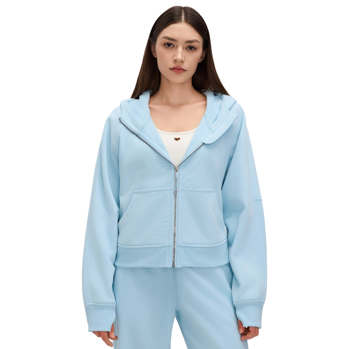 Wholesale Women’s Winter Cropped Hoodie Jacket | Relaxed-Fit Thermal Sportswear for Petite Sizes | fouregg