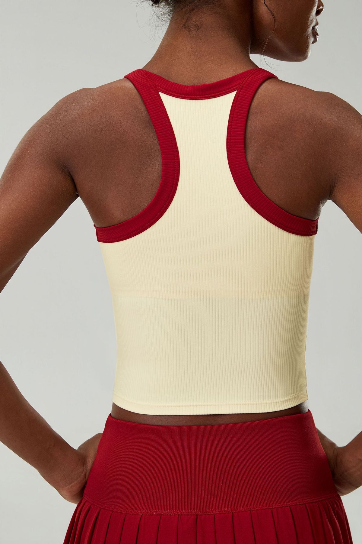 Wholesale Plus Size Women’s Sports Bra | Bulk Padded Yoga & Running Tank | fouregg