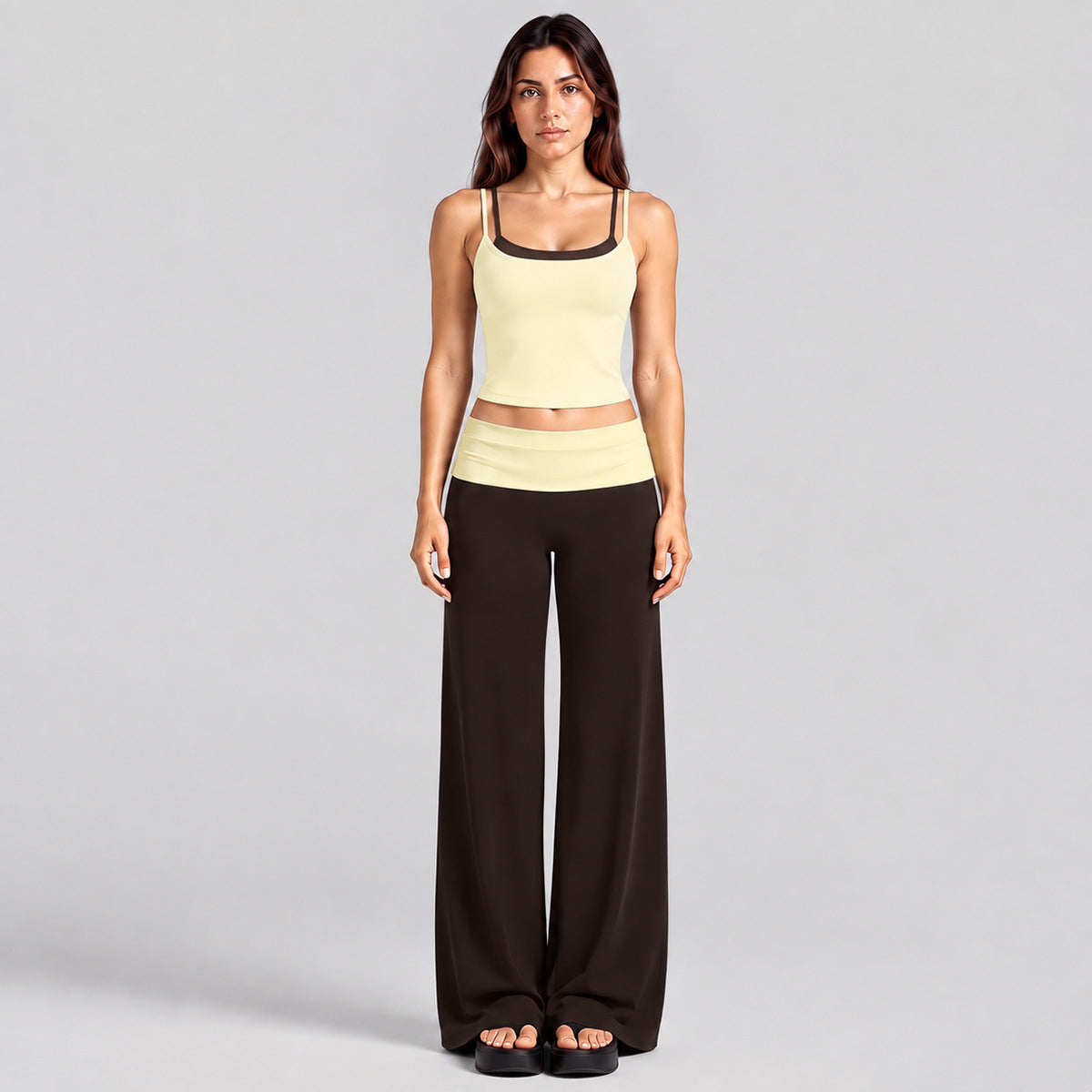 Wholesale Women’s Color-Block Activewear Set | Faux-Layered Sports Tank & Quick-Dry Workout Pants | fouregg