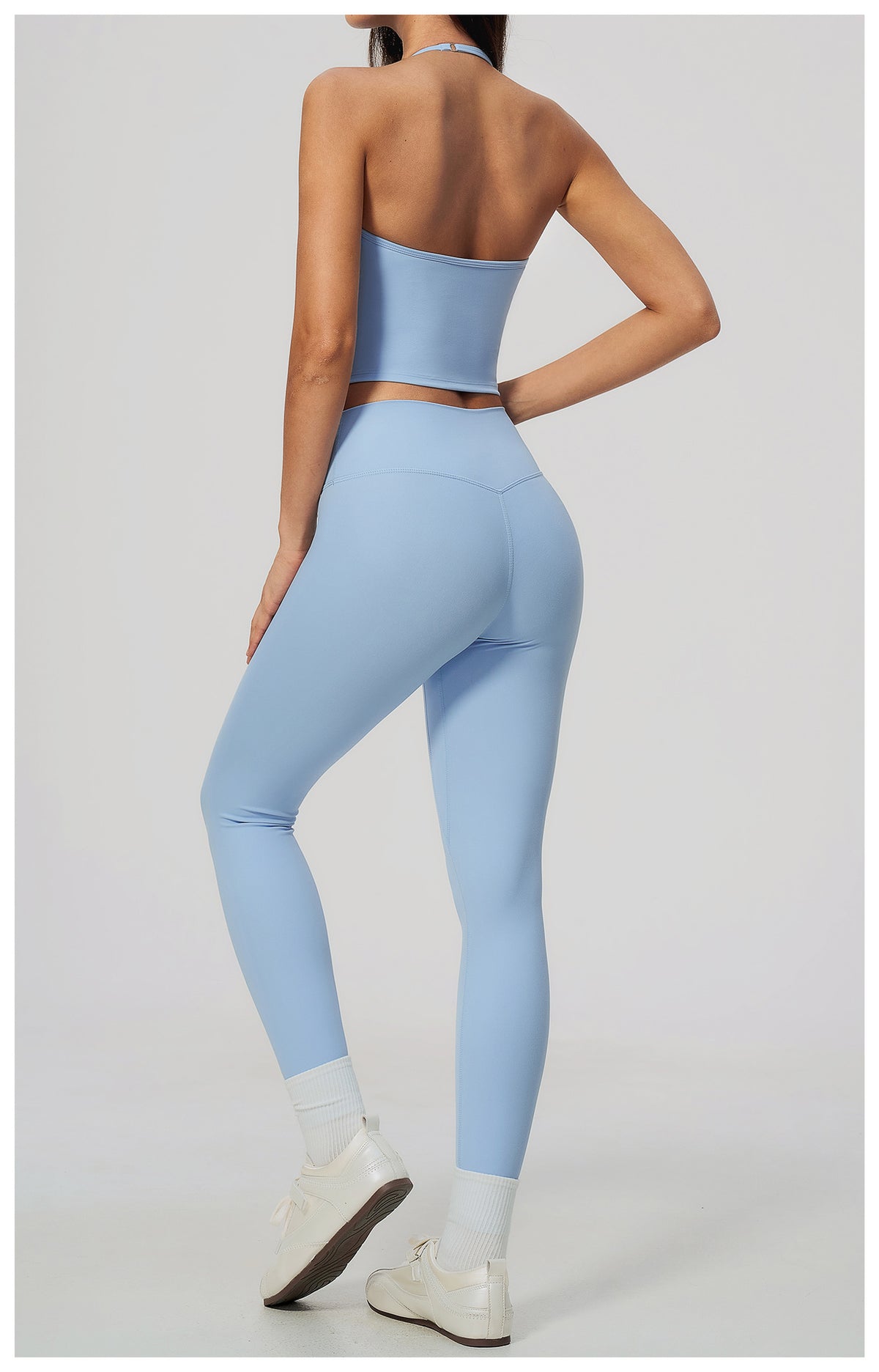 Wholesale Women’s Quick-Dry Activewear Set 5529 | Halter Tank & Sculpting Yoga Pants | fouregg
