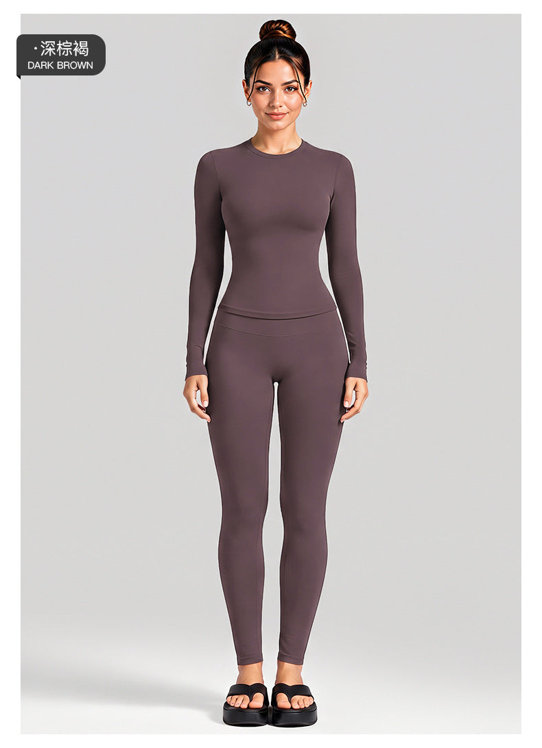 Wholesale Women’s Activewear Set | Fitted Long Sleeve Tee & Loose Straight-Leg Workout Trousers | fouregg