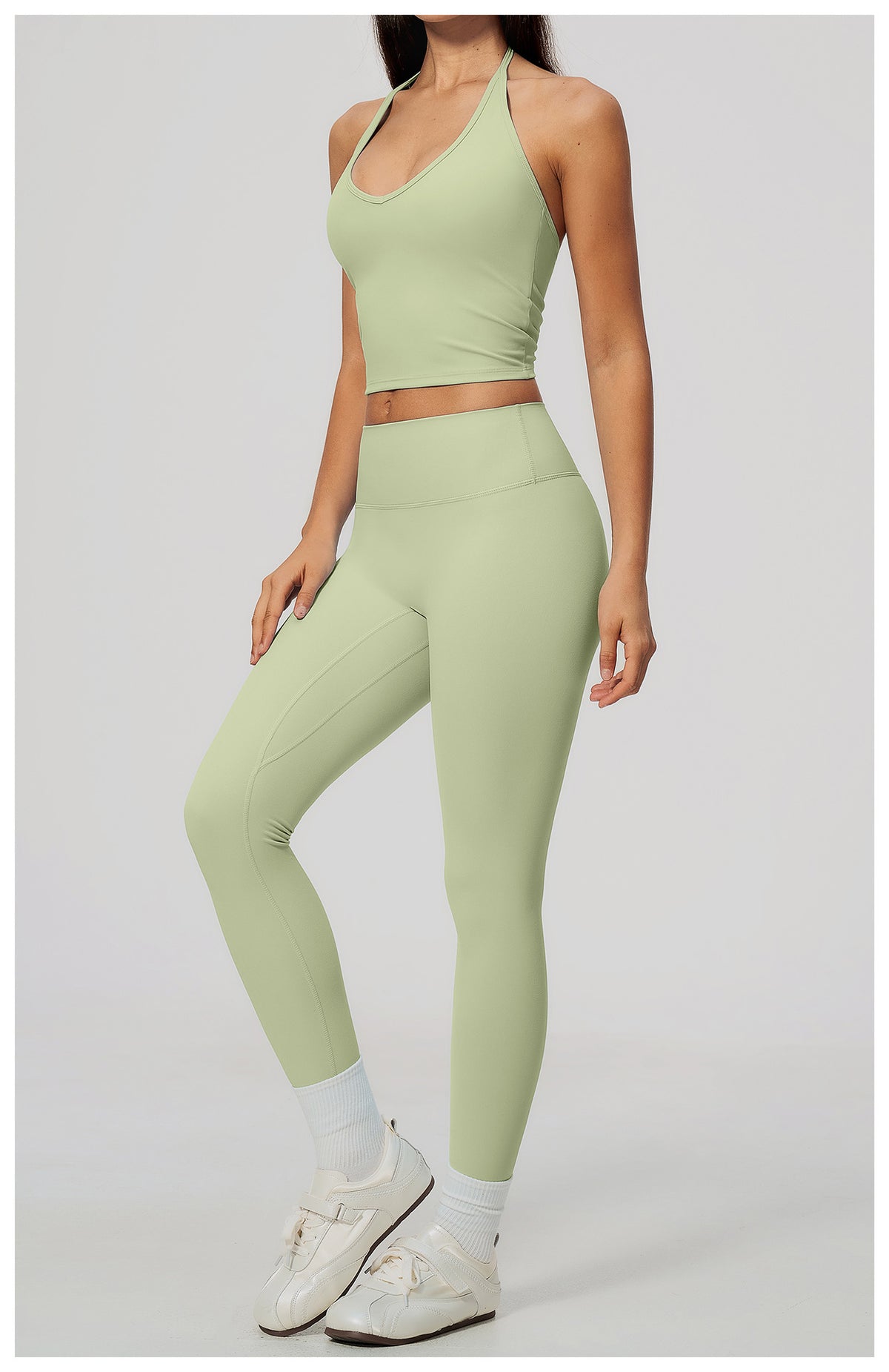 Wholesale Women’s Quick-Dry Activewear Set 5529 | Halter Tank & Sculpting Yoga Pants | fouregg