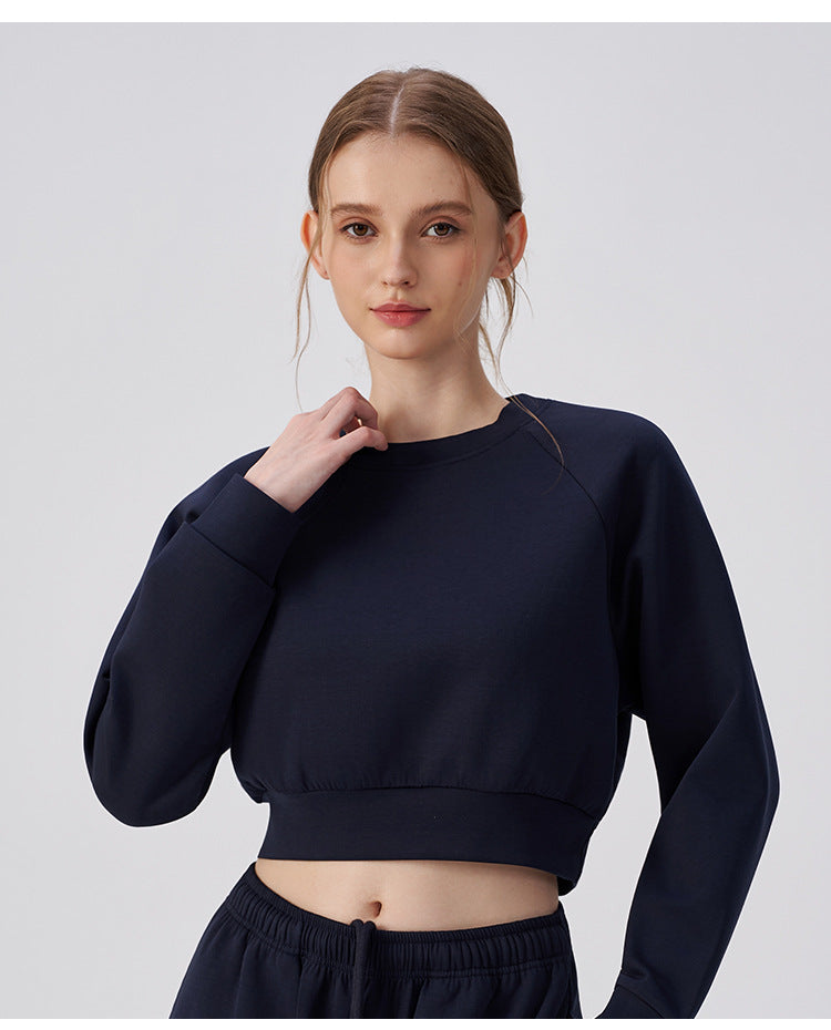 Wholesale Women’s Cropped Sweatshirt | Bulk Pilates & Outdoor Activewear | fouregg