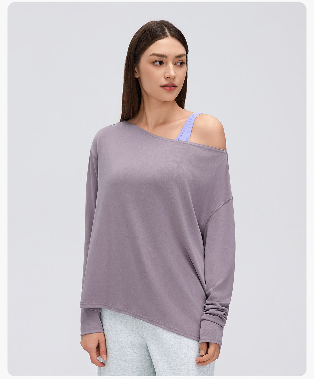 Wholesale Women’s Relaxed-Fit Activewear Top D26166 | Casual Long-Sleeve Running & Pilates Cover-Up | fouregg