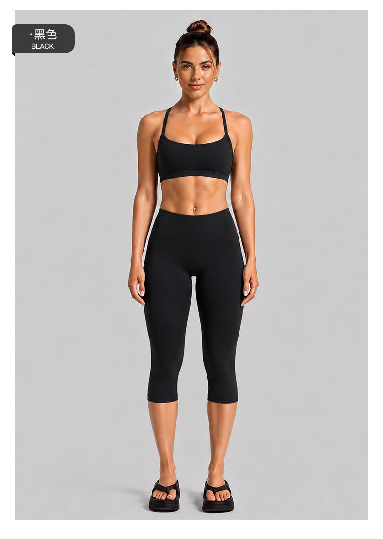 Wholesale Women’s Activewear Set | Halter Neck Sports Bra for Running, Cycling & Pilates | fouregg