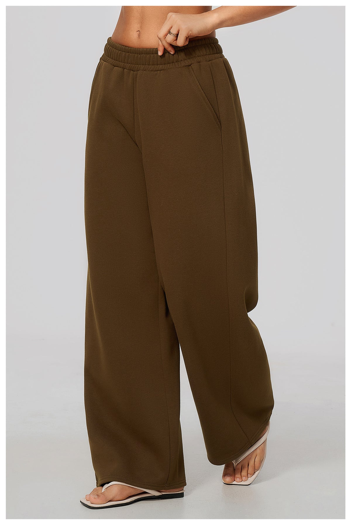 Wholesale Women’s Fleece Sports Pants | Bulk Warm Casual & Fitness Sweatpants 3615 | fouregg