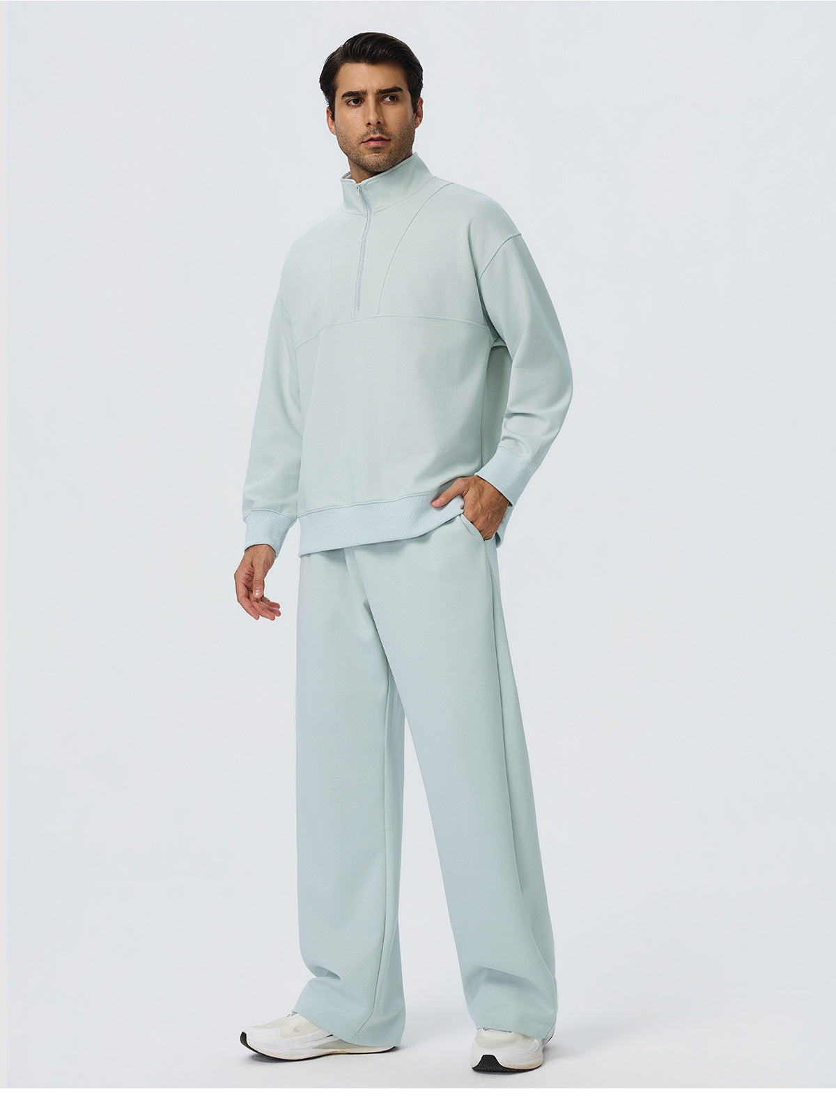 Wholesale Men’s Fleece Tracksuit Set | Bulk Warm Running & Fitness Activewear | fouregg