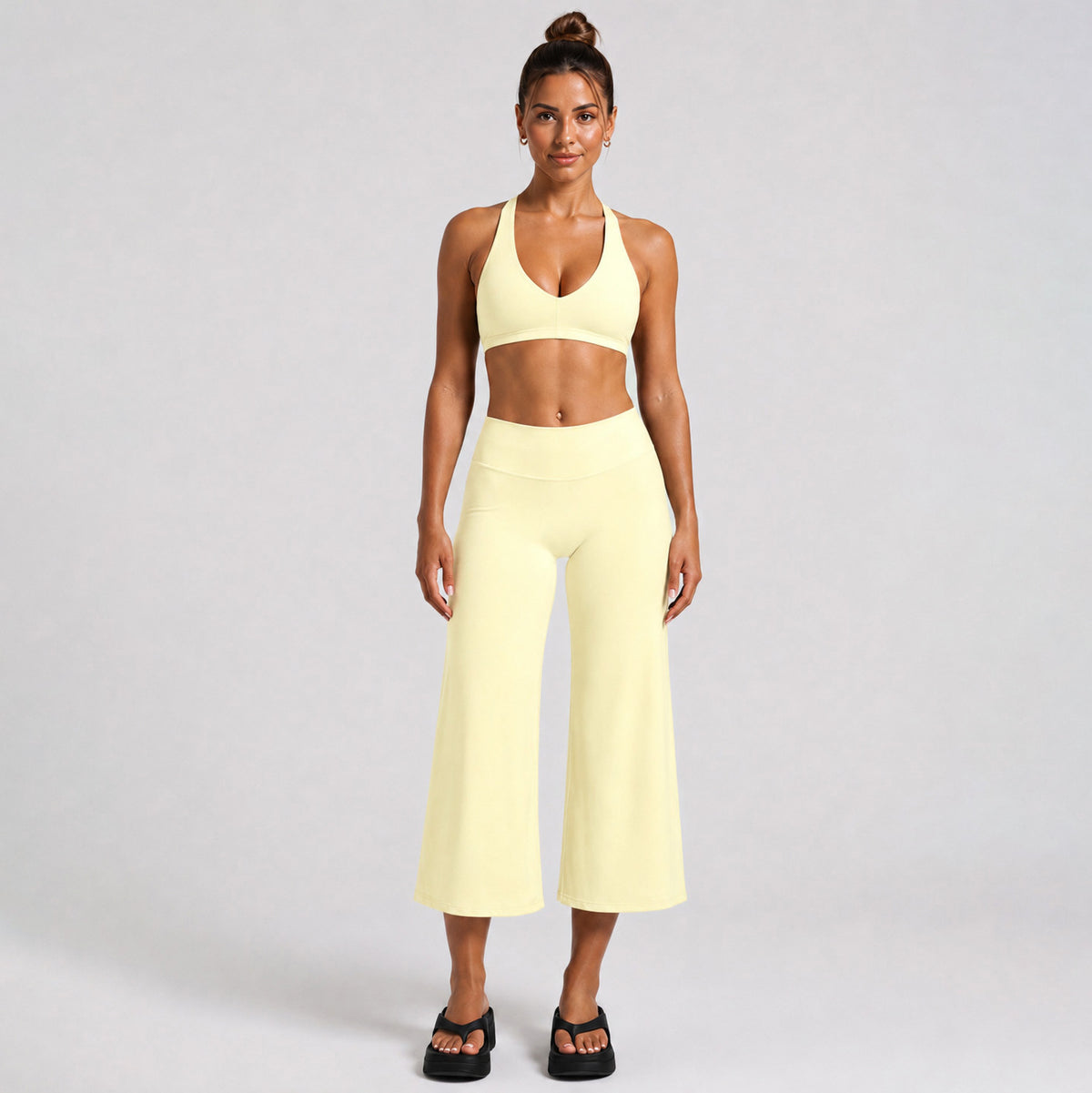Wholesale Criss-Cross Yoga Bra Set | bulk 2 pcs gym stes| fouregg
