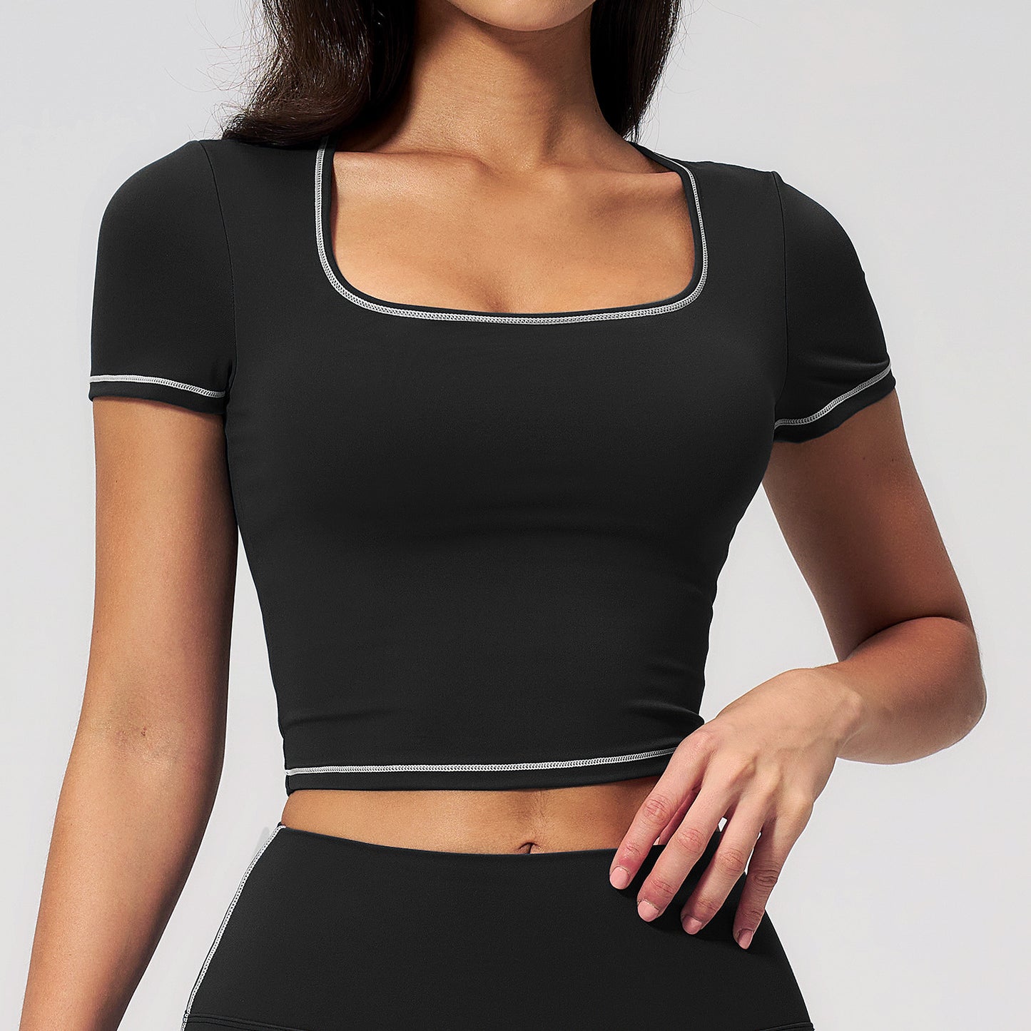 Custom Logo 2036 Crop Top | Low MOQ Wholesale | Color-Block Tight Gym Shirt | fouregg