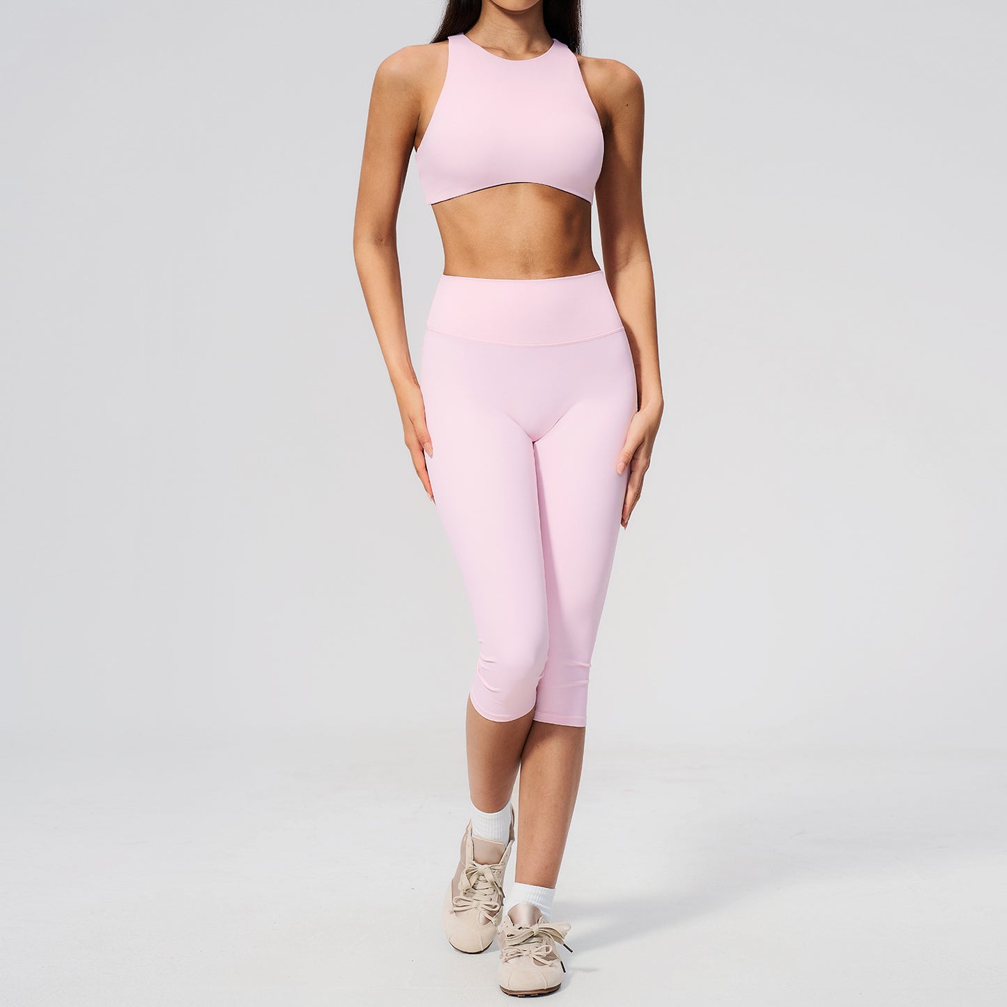 Wholesale Outdoor Running Gym Fitness Set | Women's Athleisure Yoga Clothing | Bulk | fouregg