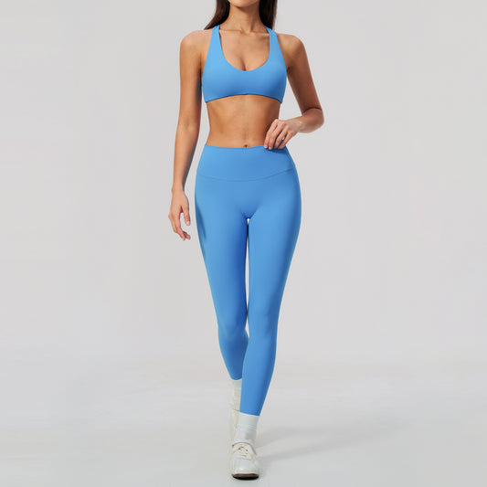 Wholesale Soft-Brushed V-Neck Top & Capri Set | High-Waist Butt-Lifting | fouregg