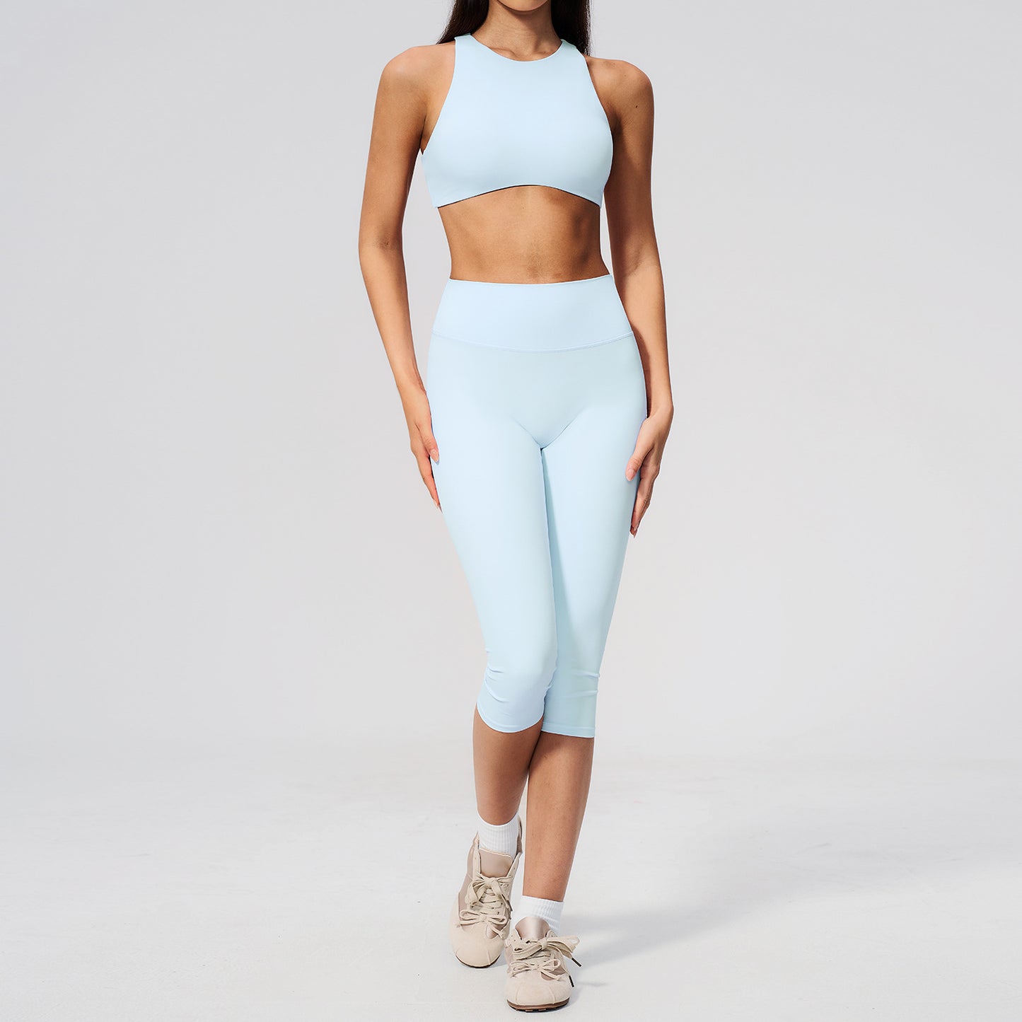 Wholesale Outdoor Running Gym Fitness Set | Women's Athleisure Yoga Clothing | Bulk | fouregg