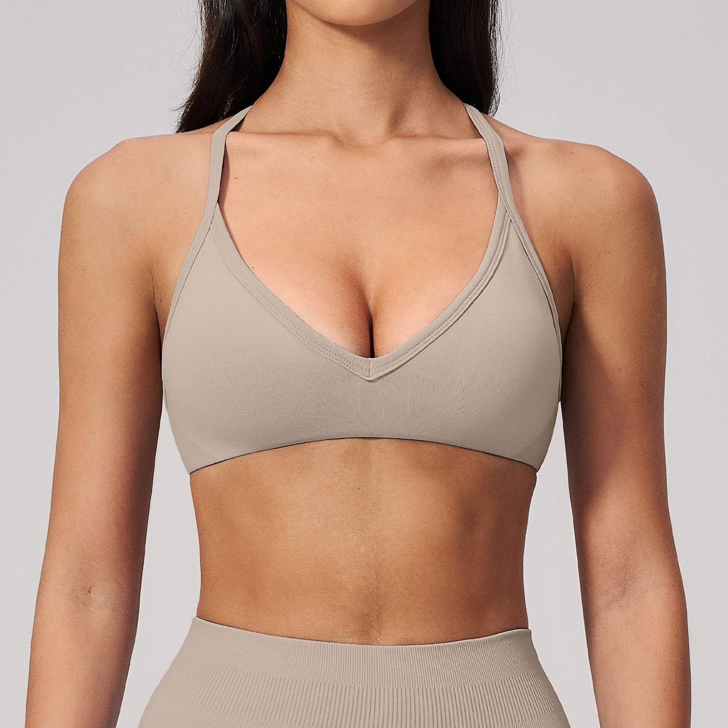 Custom Seamless Halter Yoga Bra | Open-Back Tight High-Elastic Sports Bra | Wholesale | fouregg