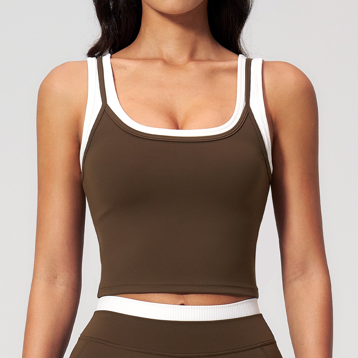 10/2025 New two-piece split vest, color-blocked nude-feel fashion casual top, running sports bra 3129