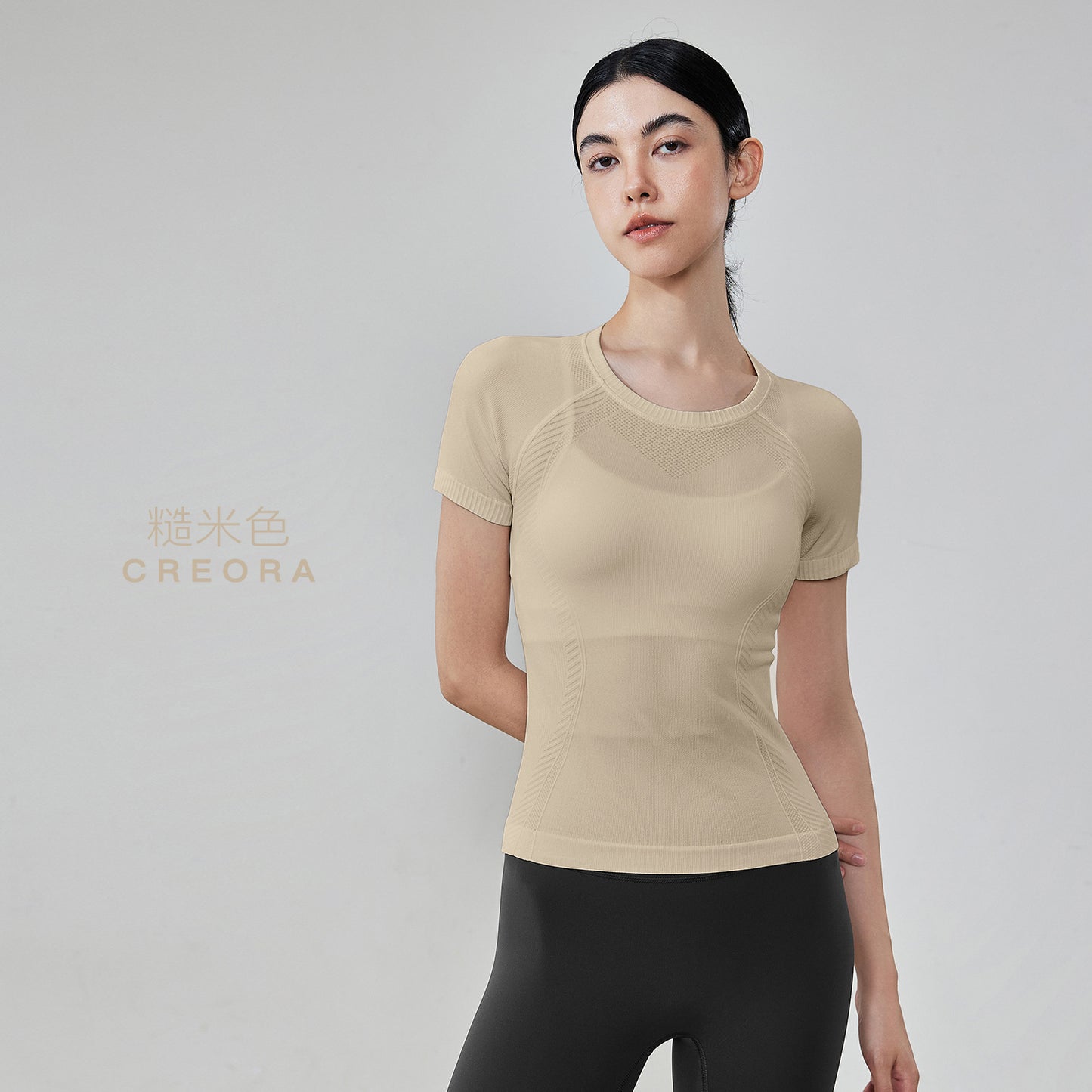 06/2025 Camiseta de yoga entallada de brocado completo para mujer, top deportivo transpirable de verano de manga corta para correr y fitness, ropa de yoga sin costuras absorbente del sudor