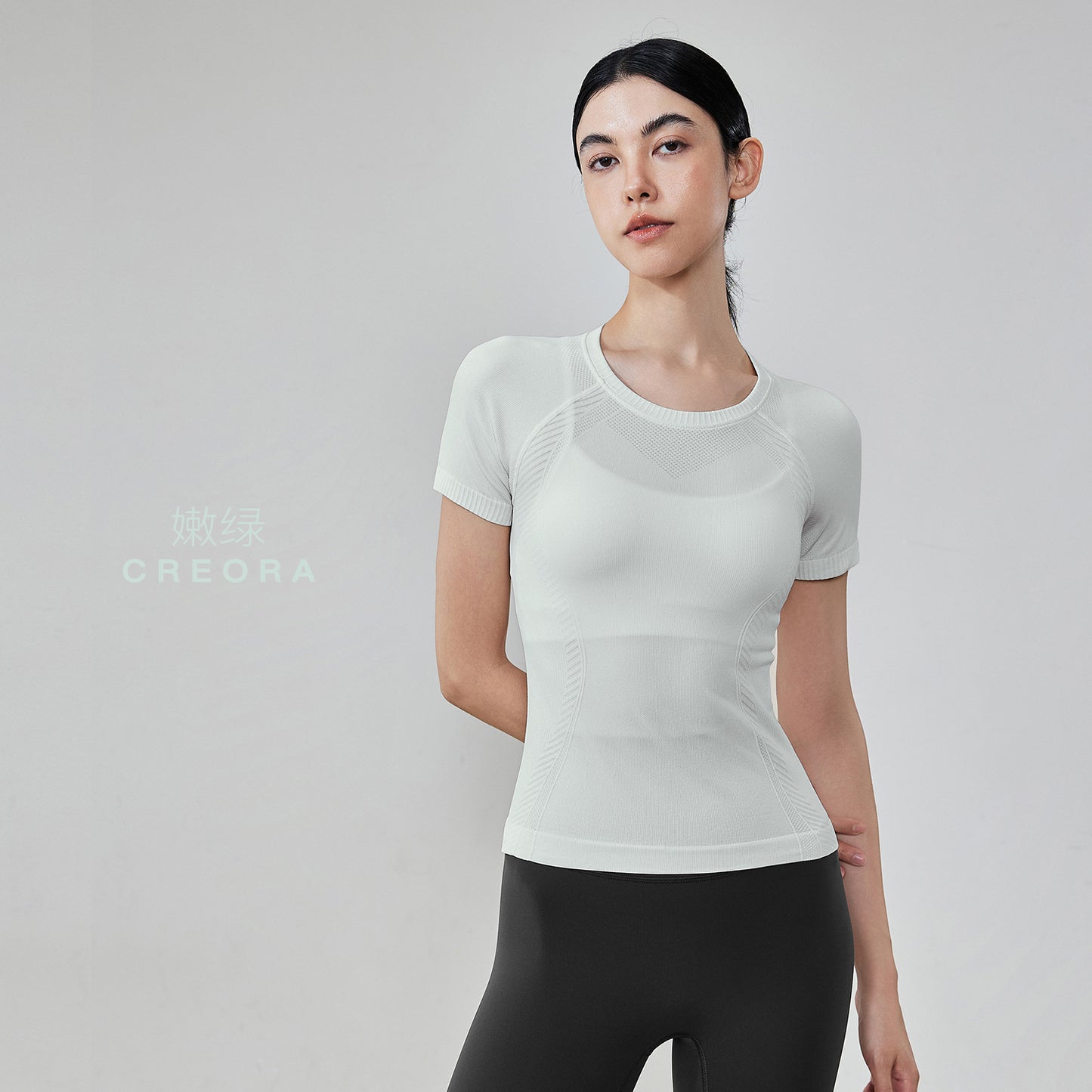 06/2025 Camiseta de yoga entallada de brocado completo para mujer, top deportivo transpirable de verano de manga corta para correr y fitness, ropa de yoga sin costuras absorbente del sudor
