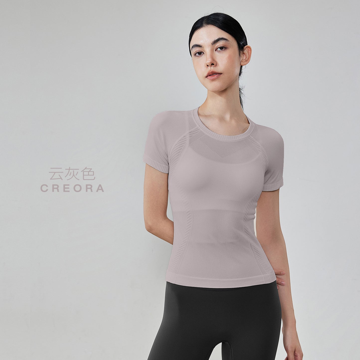 06/2025 Camiseta de yoga entallada de brocado completo para mujer, top deportivo transpirable de verano de manga corta para correr y fitness, ropa de yoga sin costuras absorbente del sudor