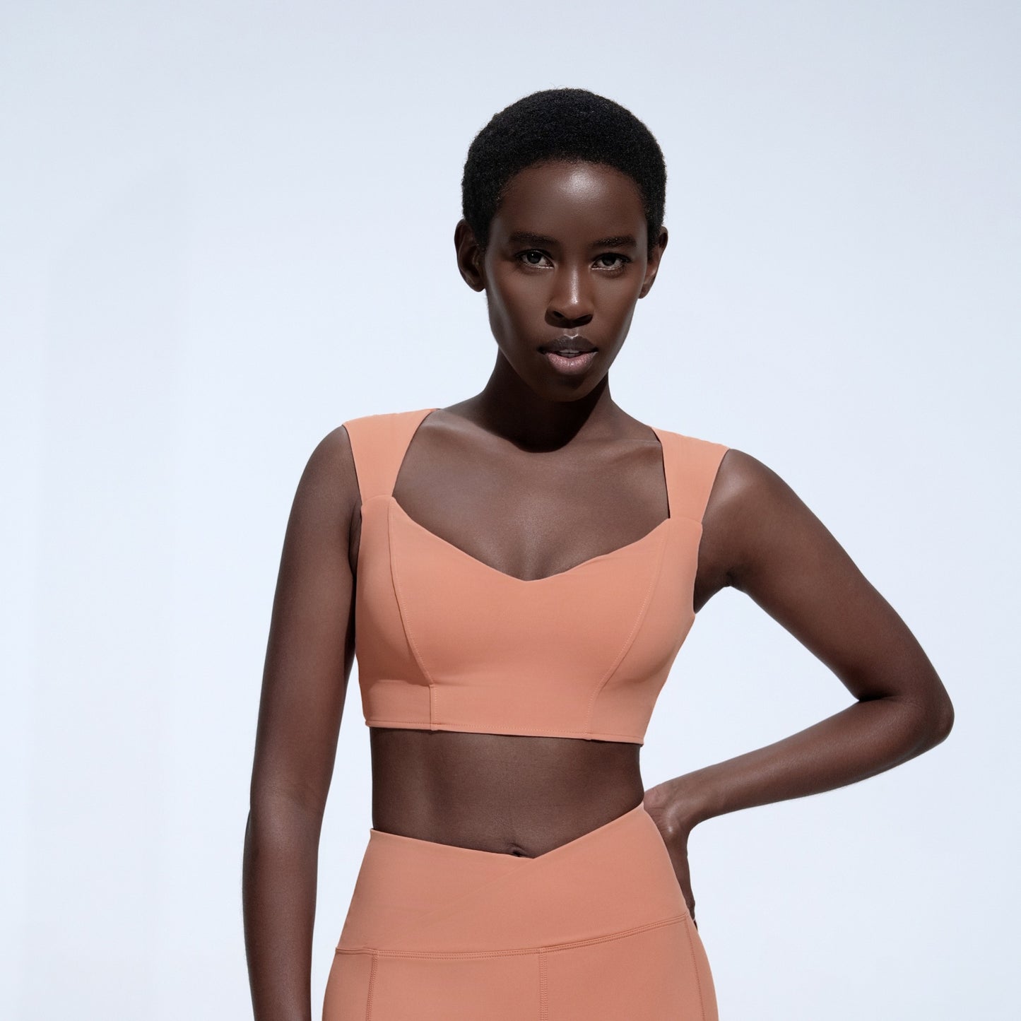 2023.09 Sports tight sleeveless small V-neck vest naked cross-border quick-drying sweat-wicking yoga bra with chest pad